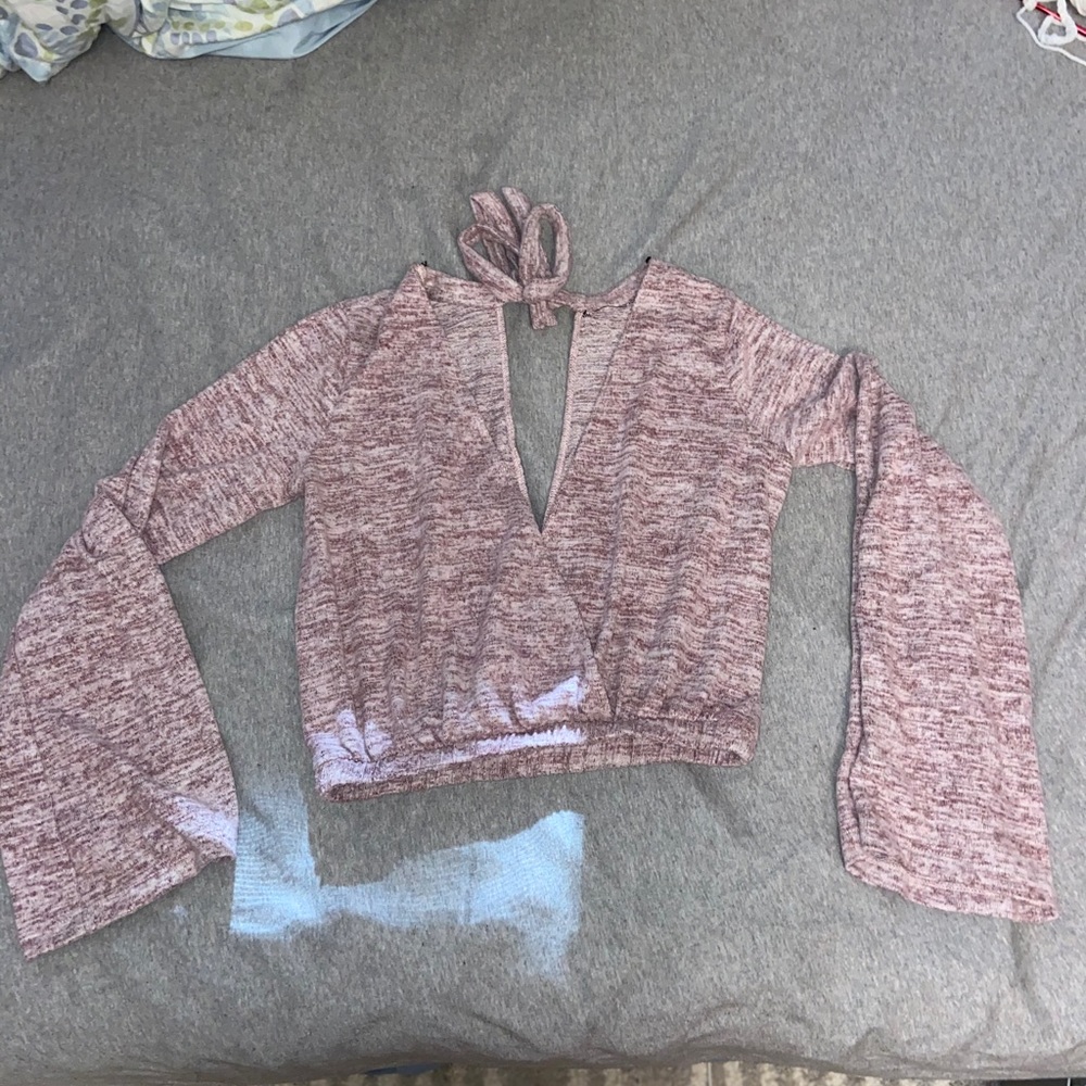 Knit long sleeve top